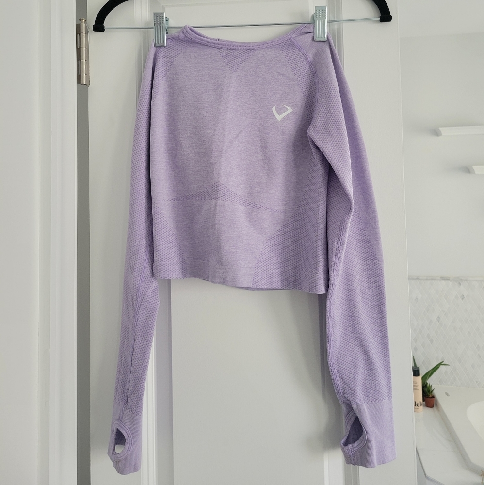 Long Sleeve Workout Crop Top